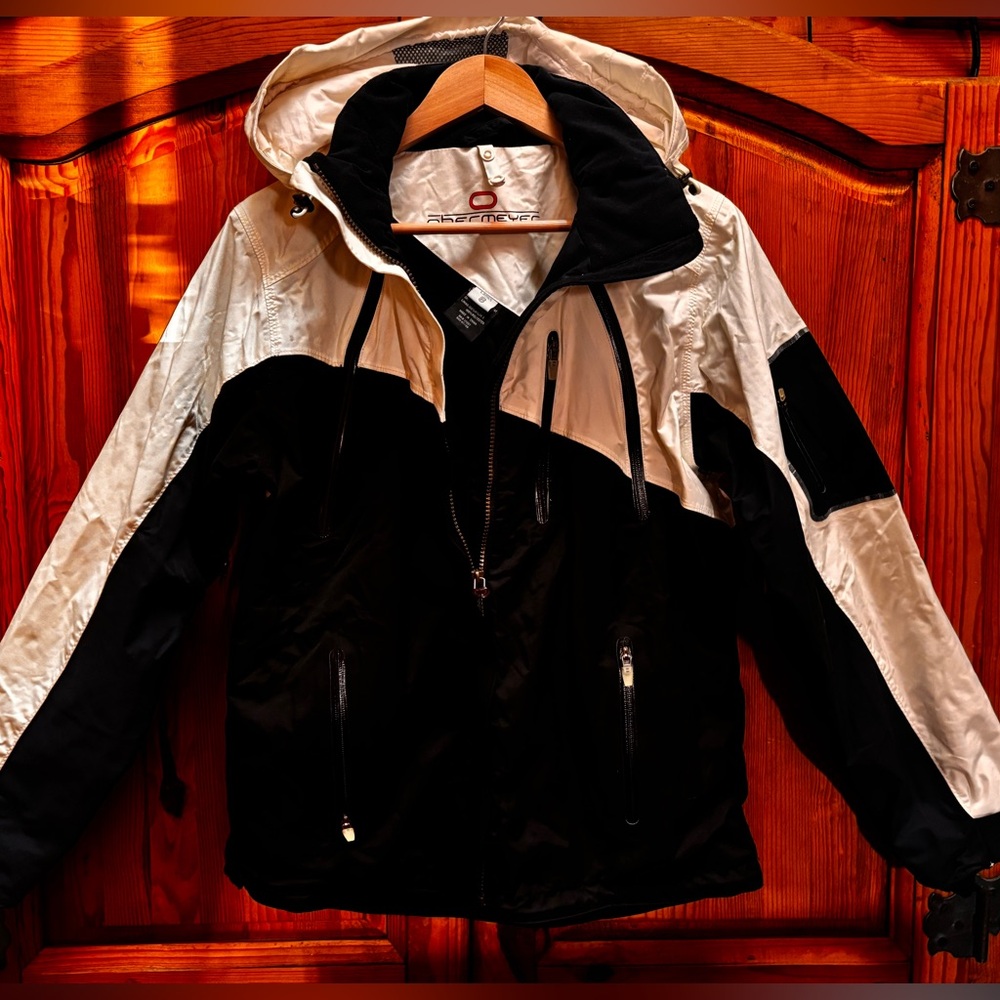 Obermeyer Performance Ski Jacket Tons Of Pockets … - image 2